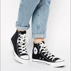 Chuck Taylor All Star High Top Black/White
